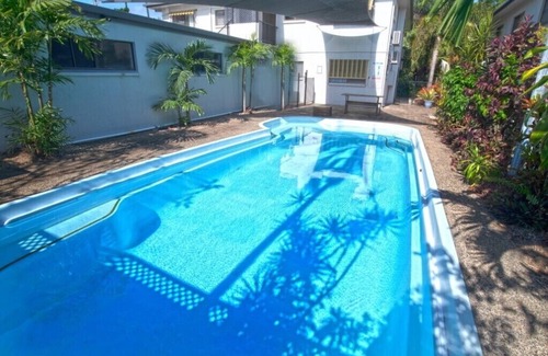 Wongaling Beach Apartment | Kirrama 2