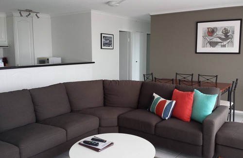 New Farm Apartment | Kirribilli Riverfront Apartments