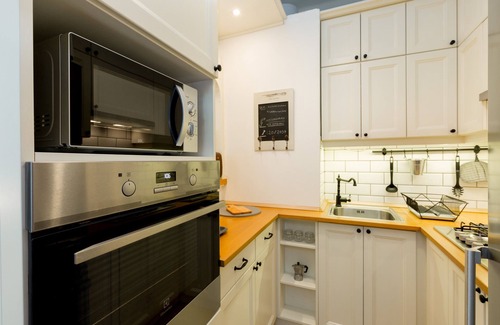 Terezvaros Apartment | Kis Aldebaran Apartment: a little jewel in the center !