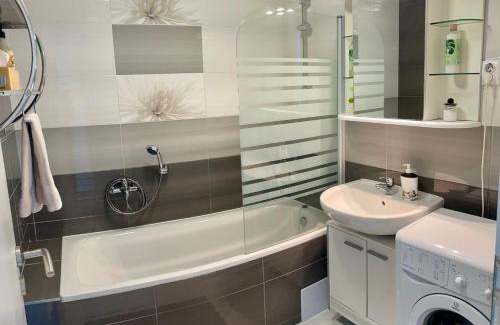 Miskolc Apartment | Kis-Hunyad Apartman