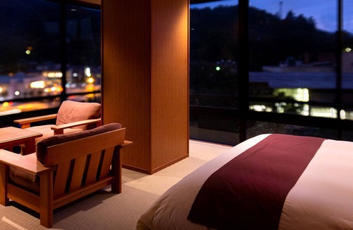 Yamanakaonsen Higashimachi House | Kissho Yamanaka