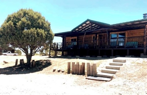 Timberon Cabin | Kit Carson Cabin 2BR Rustic w/Mountain Views
