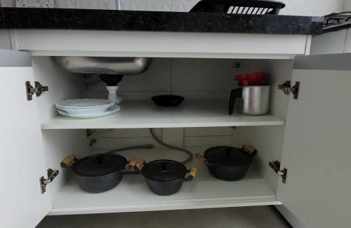 Estufa II Apartment | Kitnet com Ar Condicionado