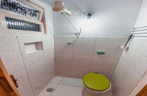 Pereque-Mirim Apartment | Kitnet completa a 800m da Praia