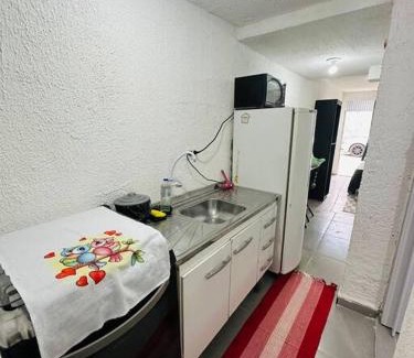 Zona Norte Apartment | Kitnet Confortavel Mobiliada para Casal ZN -cod 01