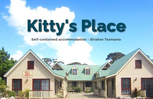 Strahan Apartment | Kitty's Cottages - Managed by BIG4 Strahan Holiday Retreat
