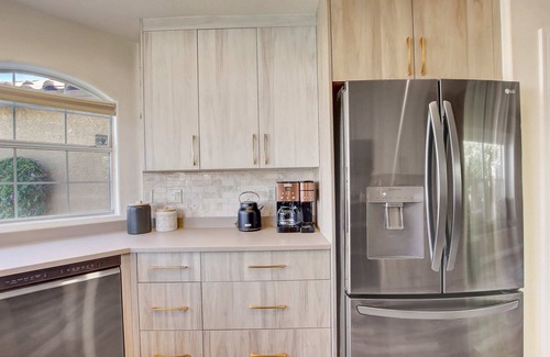 Superstition Springs House | Kiva Cove! Spacious Home w/Heated Pool & Hot Tub