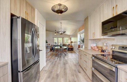 Superstition Springs House | Kiva Cove! Spacious Home w/Heated Pool & Hot Tub