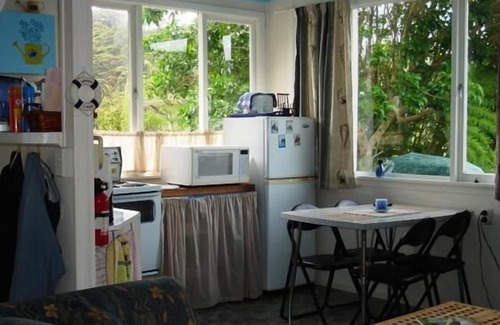 Kawau Island House | Kiwi Bach, Kawau Island