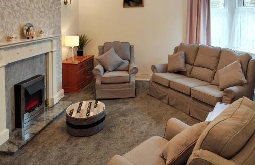 Amble House | Kiwi Corner