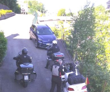 Fana Apartment | Kjellerleilighet i Fana til leie-med gratis parkering og mange kollektiv reisemuligheter