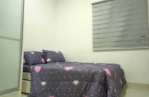 Kajang Apartment | KL Homestay@Savanna Executive Suite