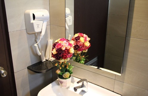 Victoria Hotel | KL Hotel