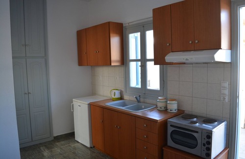 Herronisos Apartment | Klados Seaside Triple Studio