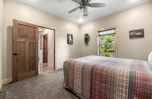 Deadwood House | Klassy Lodge