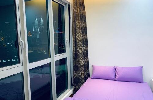 Batu Caves Apartment | KLCC view luxury suites & KLCC view sky pool at Regalia Residence