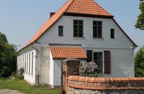 Steffenshagen Apartment | Kleine Ferienwohnung in Steffenshagen mit Garten, cleaning included