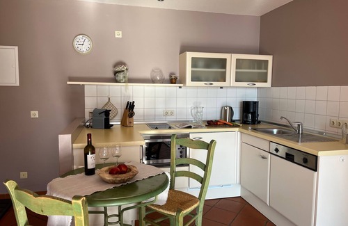 Krakow am See Apartment | Kleine Wohlfühloase mit Traumhaften Ausblick - Kuchelmiß