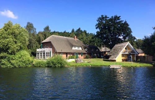 Krakow am See Apartment | Kleine Wohlfühloase mit Traumhaften Ausblick - Kuchelmiß