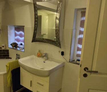Jueterbog Apartment | Kleines privates Zimmer im Jüterboger Stadtkern