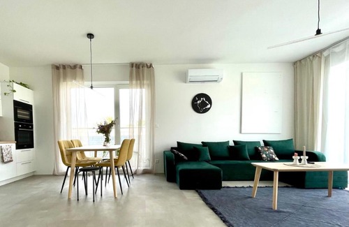 Dunajska Luzna House | Klimatizovaný Apartmánový dom s vírivkou, 10A