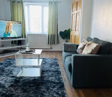 Newark upon Trent Apartment | Klinspaces for contractors and family holidays