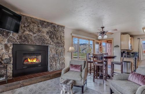 Clark House | Knapsack