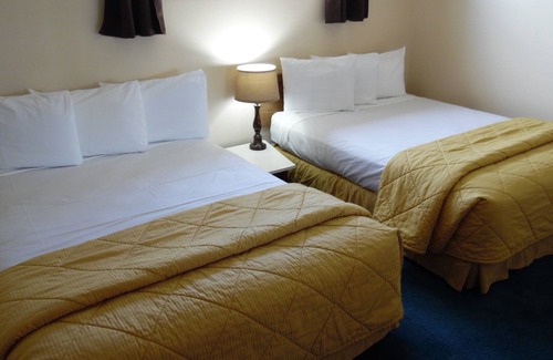 Boardman Hotel | Knights Inn Boardman
