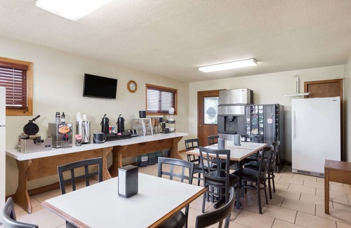 Chanute Hotel | Knights Inn Chanute