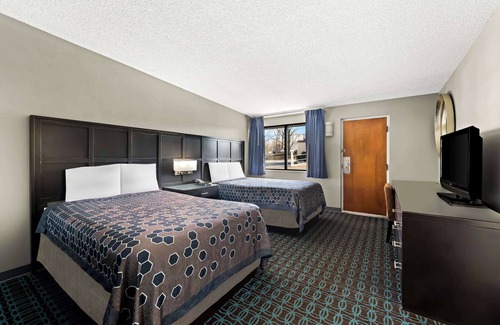 North Wales Hotel | Knights Inn Montgomeryville