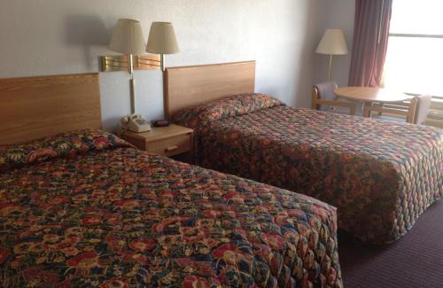 Muskogee Hotel | Knights Inn Muskogee
