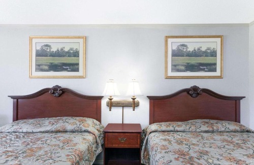 Yemassee Hotel | Knights Inn Point South Yemassee