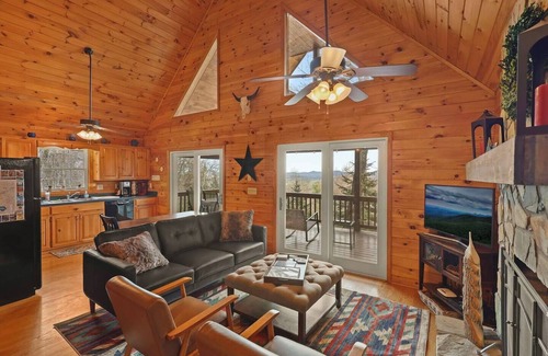 West Jefferson Cabin | 'Knotty By Nature' Cozy Cabin w/View and Hot Tub