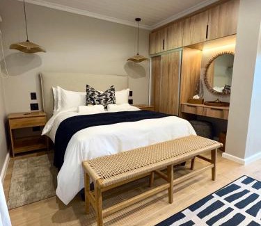 Buffalo Hills Game Reserve Cabin | Knysna Elephant Park Lodge