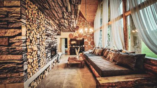 Salovci House | Koča na samem Prestiž