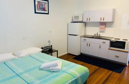 Iluka Cabin | Koala Lodge Studio 2