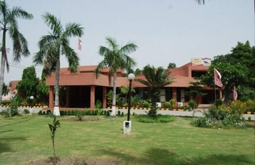 Kaithal Hotel | Koel Tourist Resort