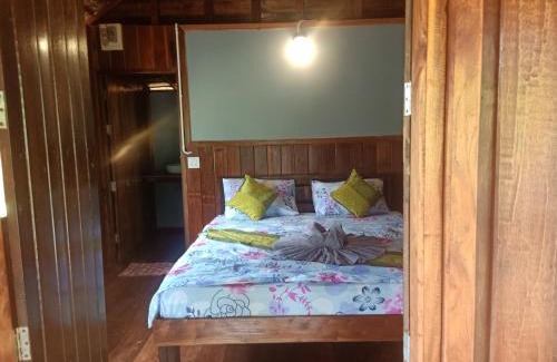 Nuea Khlong Resort | Koh Jum Freeda Resort