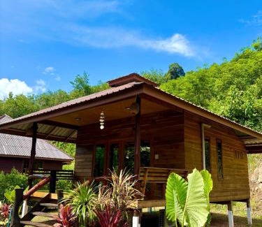 Nuea Khlong House | Koh Jum Hillside Resort