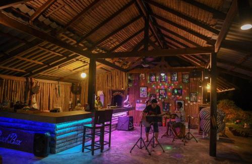 Bang Saphan Noi Resort | Koh Talu Island Resort