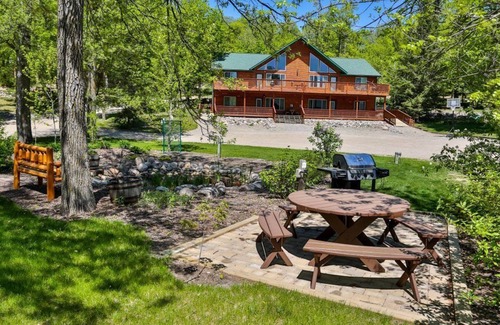 Puposky Cabin | Kohl's Resort