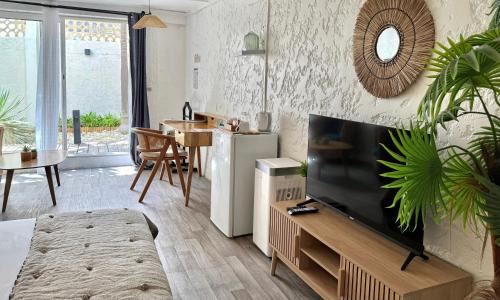 Grand Case Hotel | Koho SXM - ex Hevea Hotel