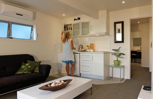 Russell Apartment | Kokomo Retreat
