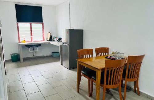 Padang Besar House | Kolam Cottage