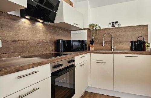 Wehrda Apartment | KOLIBRI - Design Maisonette - Nintendo Switch, Streaming, Bikestore, E-Wallbox