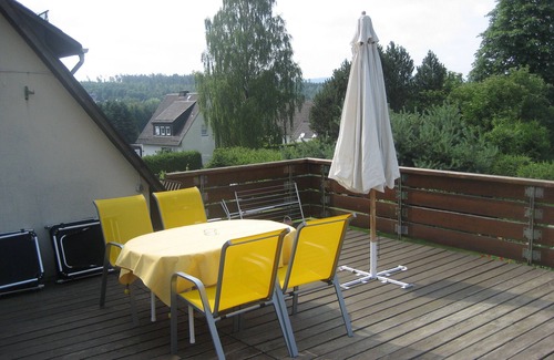 Schwarzenbach an der Saale Apartment | Komfortable 4* Ferienwohnung (80qm) mit großer Dachterrasse, kostenfreies WLAN