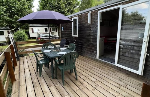 Ornans House | Komfort-Mobilheim NEU 2 Schlafzimmer 4 Personen