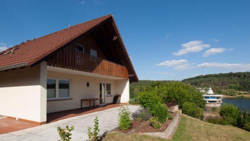 Bad Arolsen Apartment | Komfortable Ferienwohnung Mit Seeblick