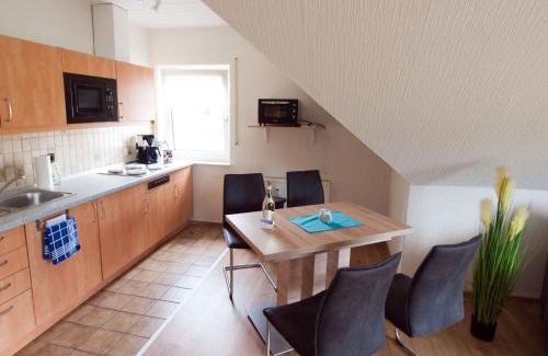Bad Arolsen Apartment | Komfortable Ferienwohnung Mit Seeblick