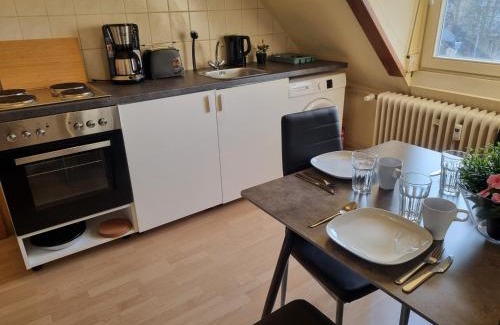 Offenbach am Main Apartment | Komfortable Unterkunft mit 3 Schlafzimmern und guter Anbindung